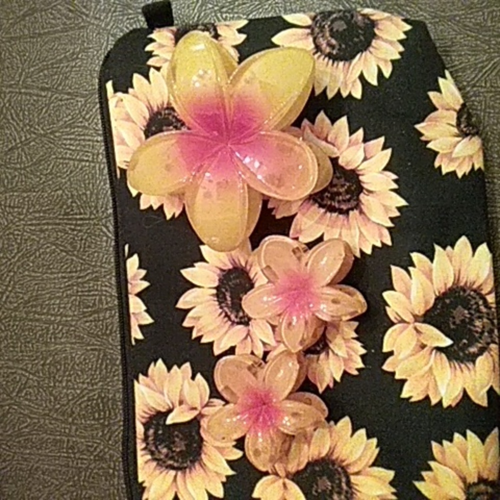 Flower Accessory Bundle